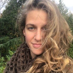 Meet your Posher, Isabella